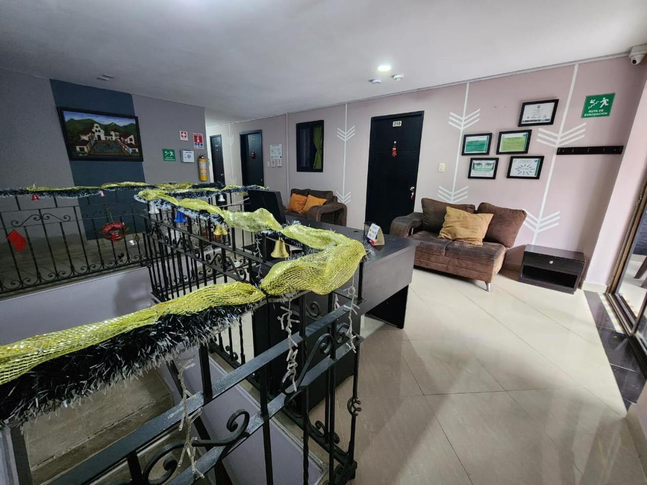Laureles Hotel