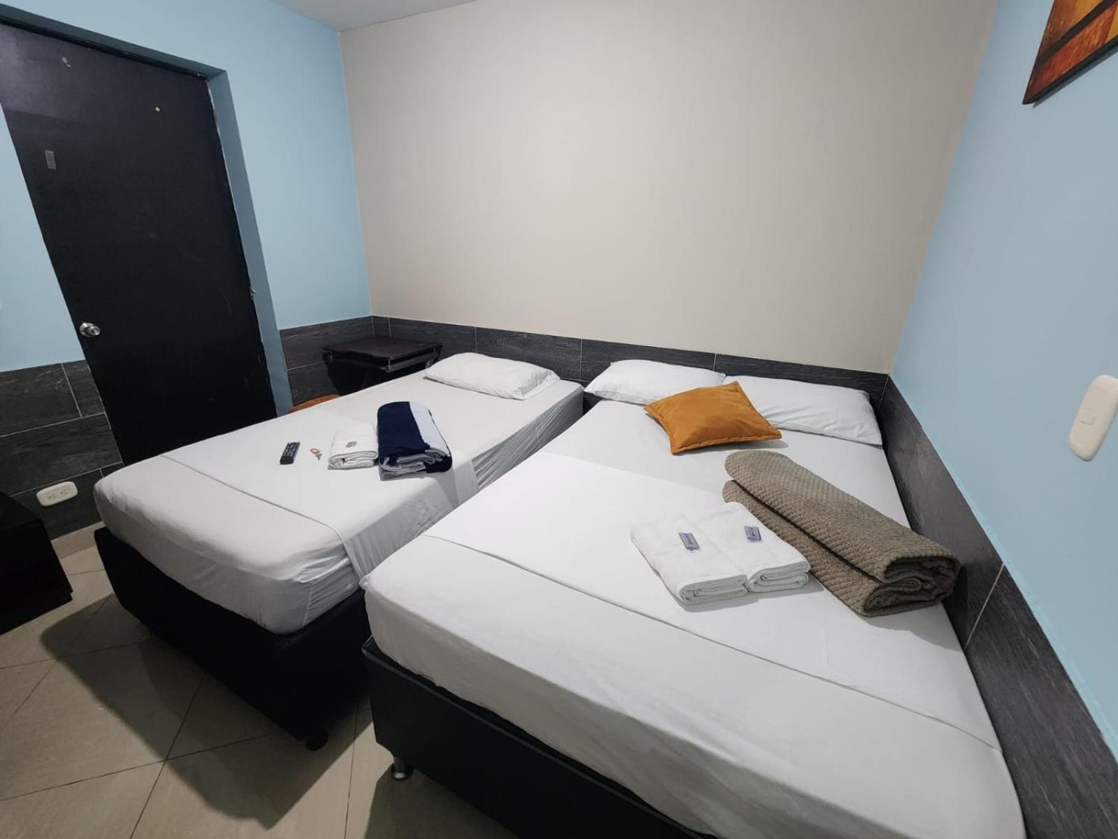 Hotel Laureles *