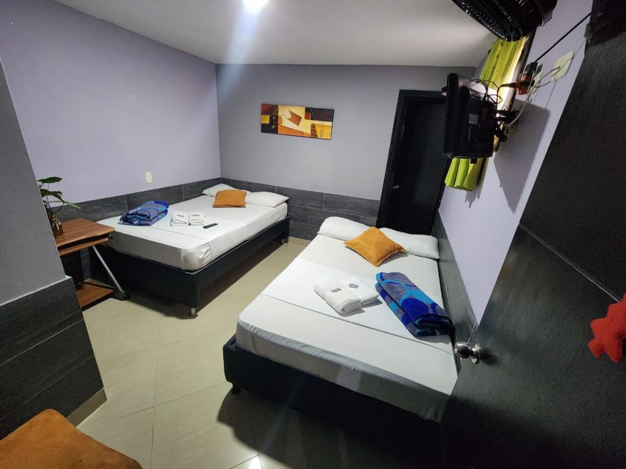 Hotel Laureles *