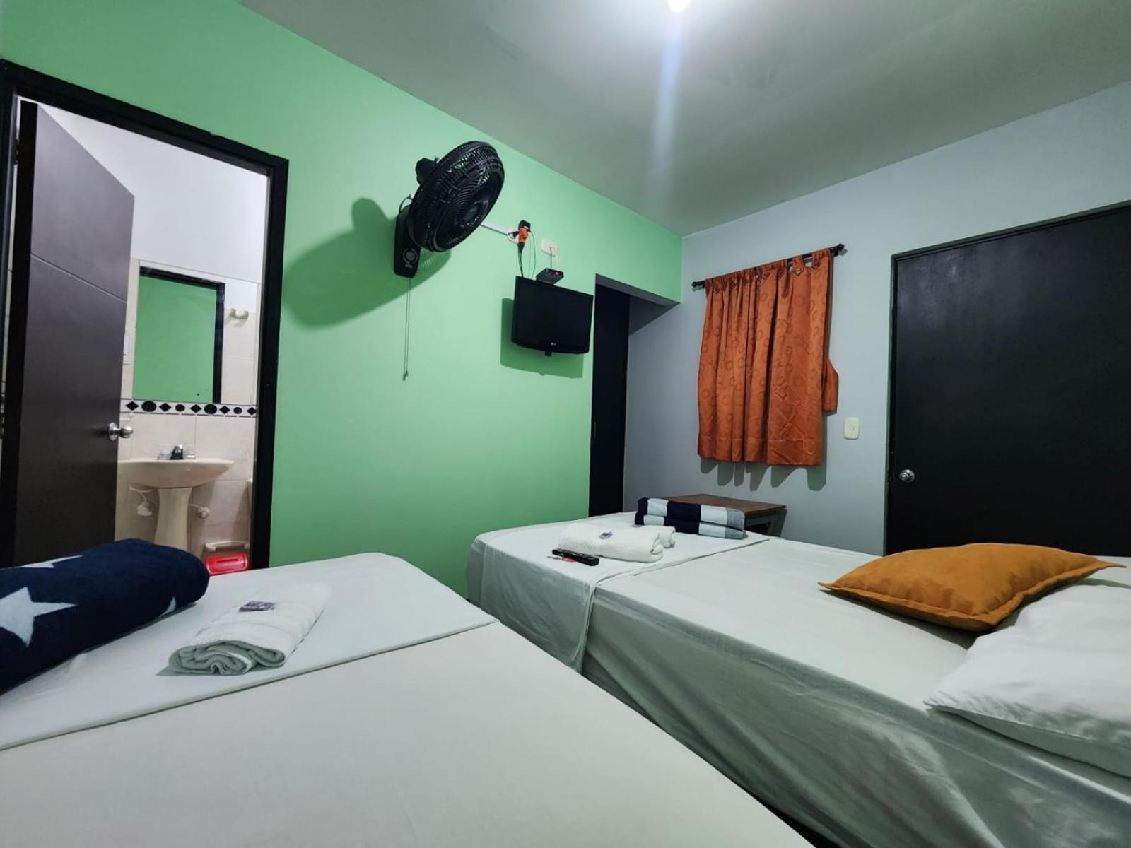 Hotel Laureles *